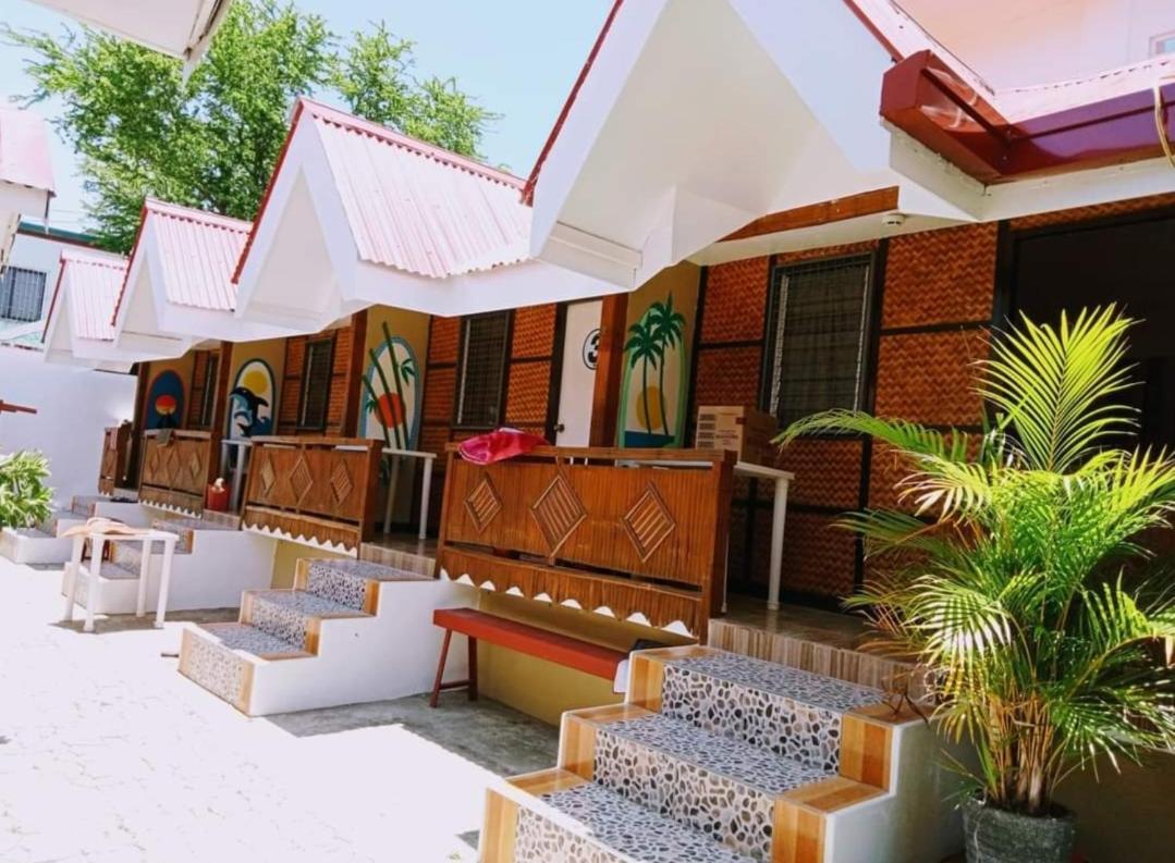 Sandstorm Lodge And Cafe Puerto Galera Dış mekan fotoğraf