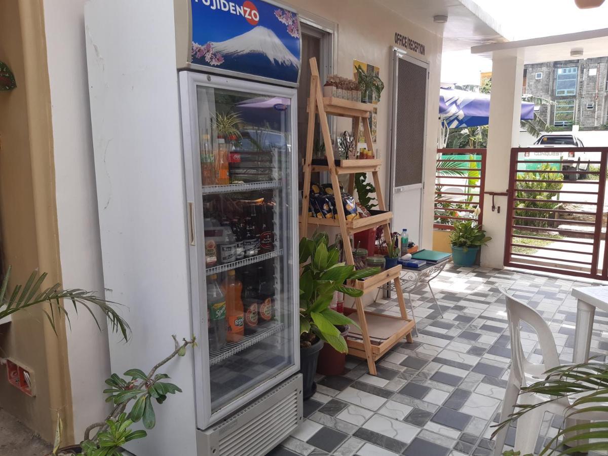Sandstorm Lodge And Cafe Puerto Galera Dış mekan fotoğraf
